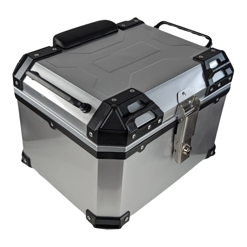 Univerzalni motoristični kovček 45L srebrn - kvadraten za 1 čelado