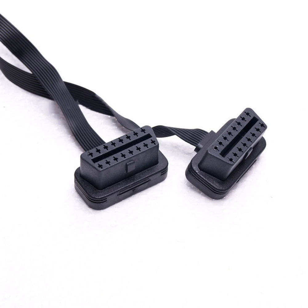Cable OBD2 Divisor Adaptador De Extensión 16 Pines satkit en uso para diagnóstico automotriz