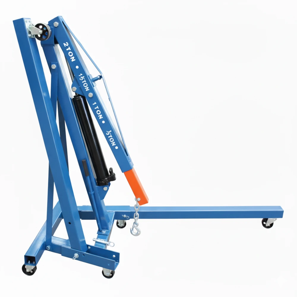 Grúa plegable para garajes y talleres mecánicos con diseño compacto