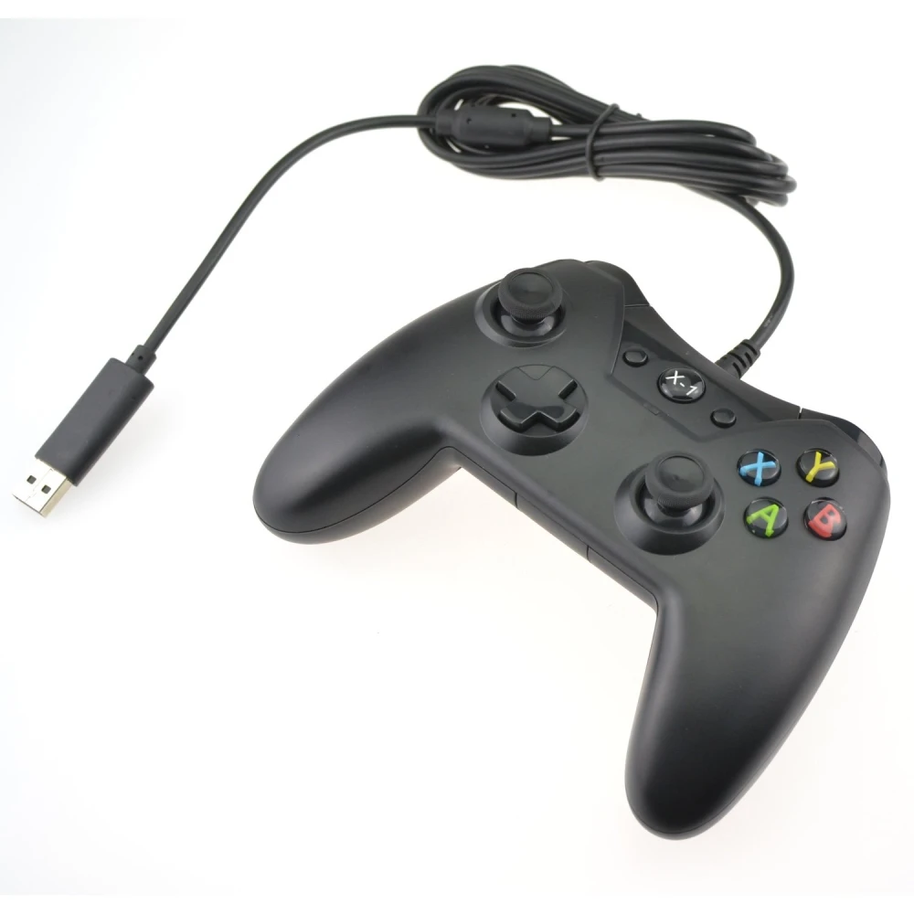 Detalle de botones y sticks del mando compatible Xbox One con cable