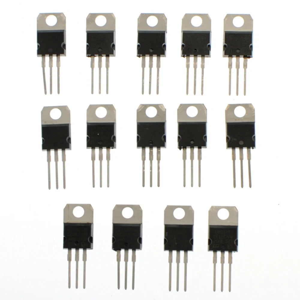 Paket 14 napetostnih regulatorjev TO220 - modeli L7805 do L7824 in LM317T