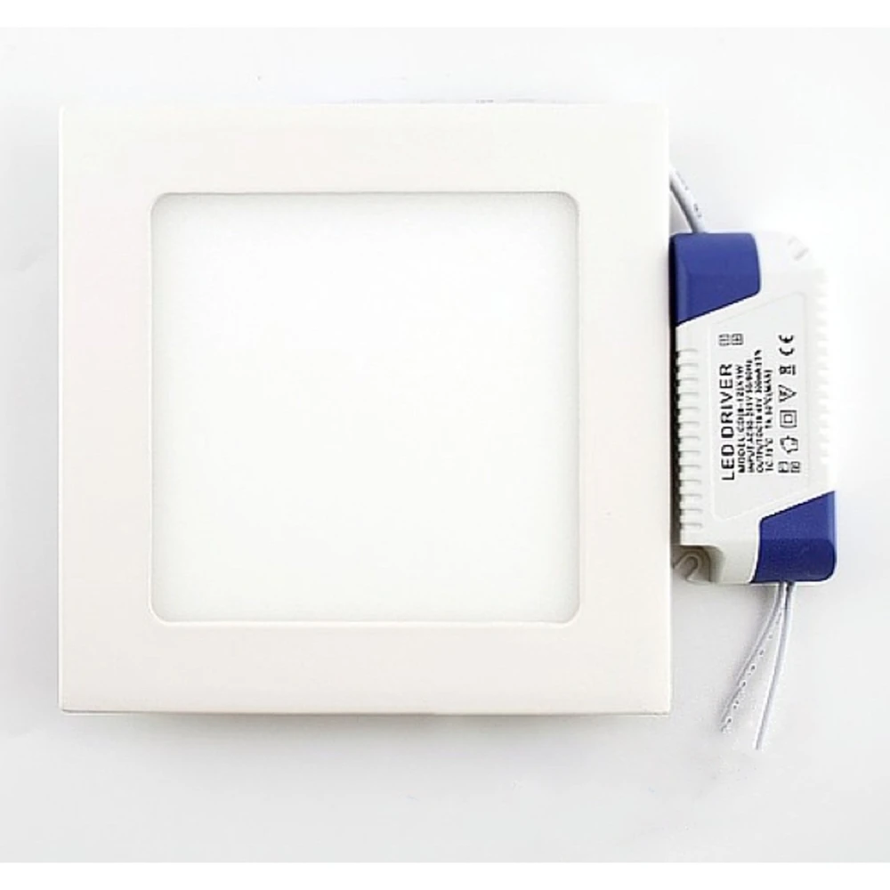 Kvadratna LED plošča superslim 12W hladna bela 6000K za sodobno osvetlitev