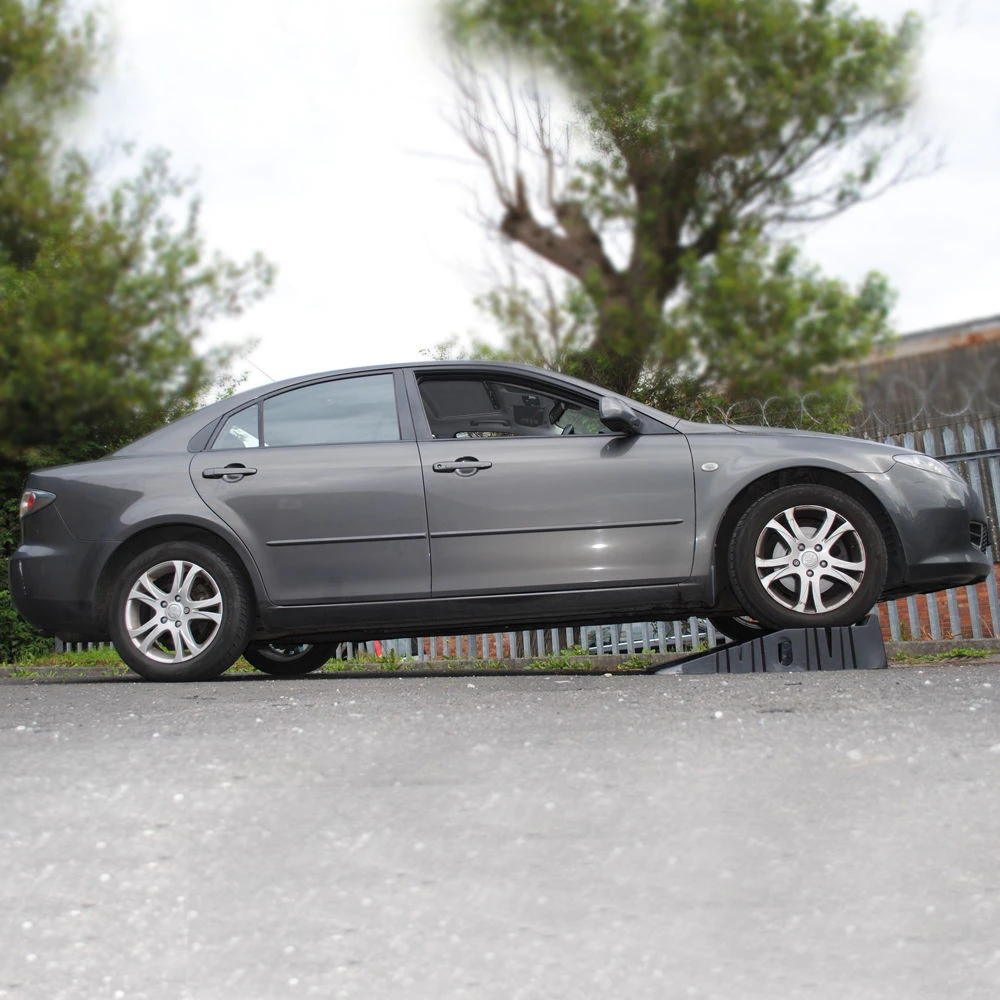 Plastična avtomobilska rampa 2 t x 2 kosa za vozila 4x4 in več